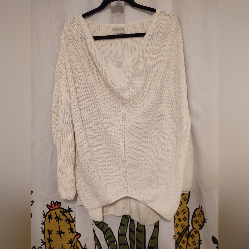 Urban Outfitters white/cream knit sweater